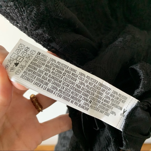 Boho Lacey Short Romper with back zip - Picture 12 of 14